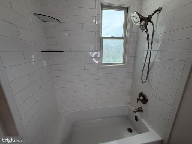 126 MEDIAN DR, Wilmington, DE 19803