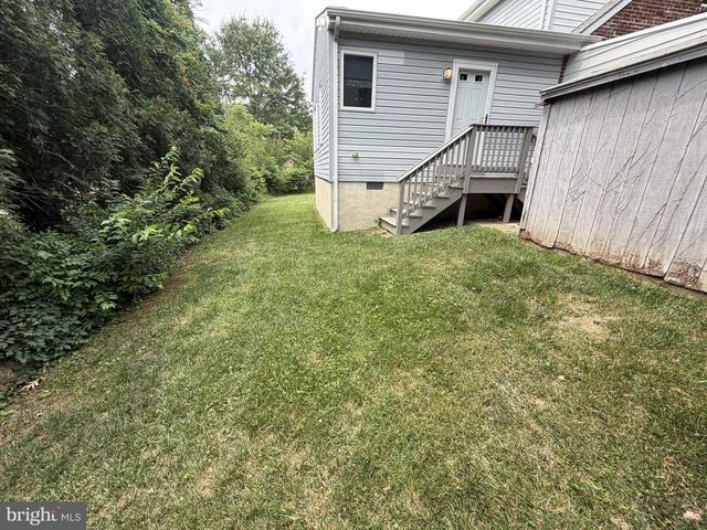 126 MEDIAN DR, Wilmington, DE 19803