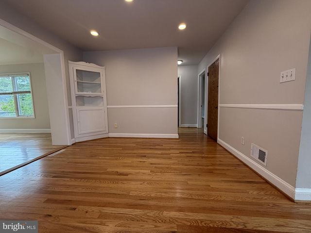 126 MEDIAN DR, Wilmington, DE 19803