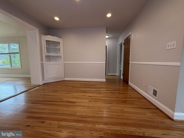 126 MEDIAN DR, Wilmington, DE 19803