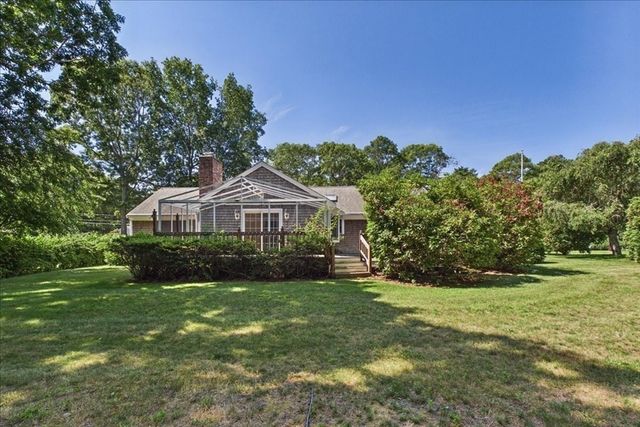23 Joe Jay Ln, Sandwich, MA 02563