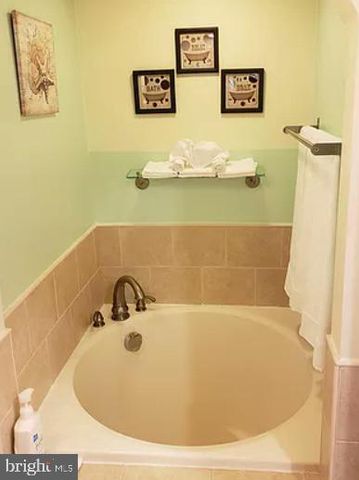 1018 BOOTH ST, Baltimore, MD 21223