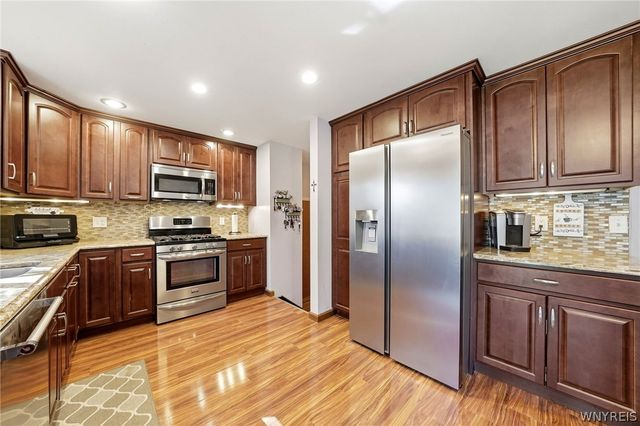 234 Coronation Drive, Amherst, NY 14226