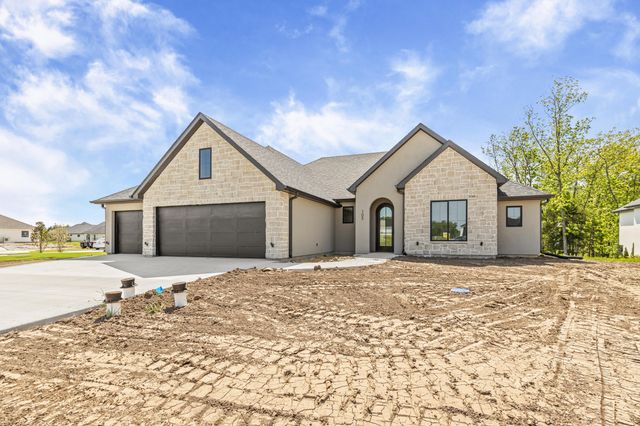 105 CRUDEN BAY DR, Columbia, MO 65201