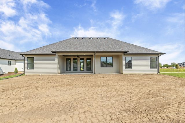 105 CRUDEN BAY DR, Columbia, MO 65201