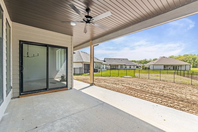 105 CRUDEN BAY DR, Columbia, MO 65201