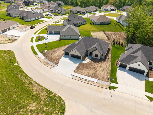 105 CRUDEN BAY DR, Columbia, MO 65201