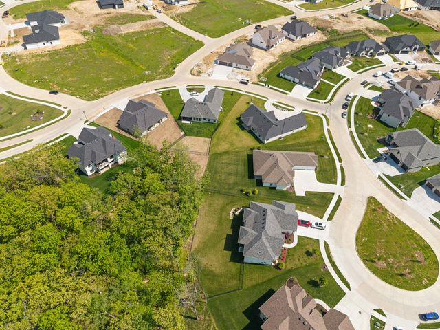 105 CRUDEN BAY DR, Columbia, MO 65201