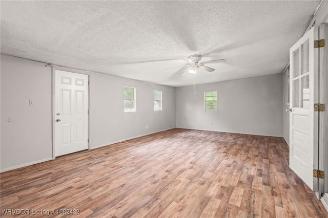 1102 N Street, Barling, AR 72923