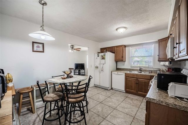 3011 FLETCHER AVENUE, Eaton Park, FL 33840