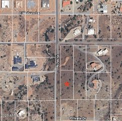 33xx N 7Th Street N '-', Phoenix, AZ 85085