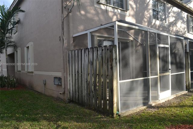 1935 Madeira Dr 1935, Weston, FL 33327