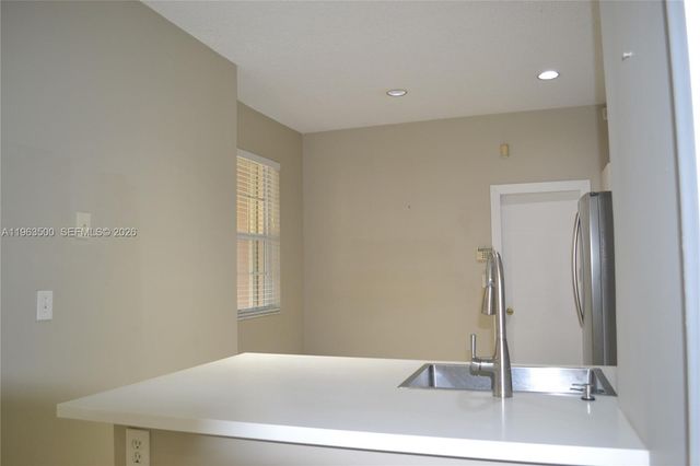 1935 Madeira Dr 1935, Weston, FL 33327