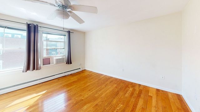 115 L St 1, Boston, MA 02127