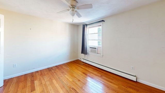 115 L St 1, Boston, MA 02127