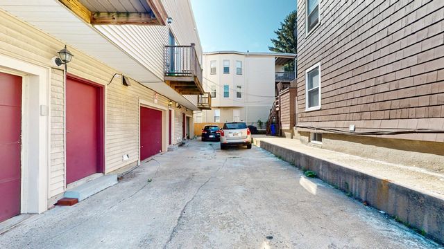 115 L St 1, Boston, MA 02127