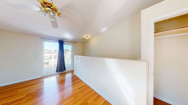 115 L St 1, Boston, MA 02127