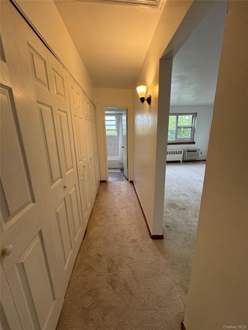 67-77 152nd Street 184B, Flushing, NY 11367
