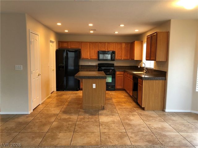 9724 Sandmist Avenue, Las Vegas, NV 89134