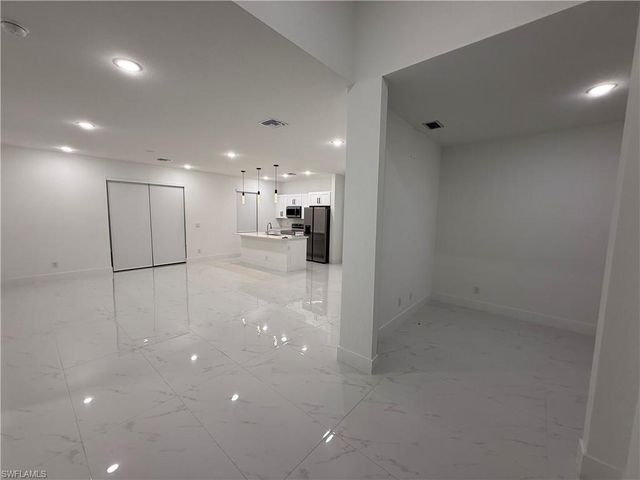 3311 72nd ST W, Lehigh Acres, FL 33971