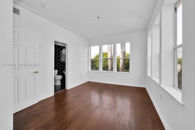 1027 Pennsylvania Avenue 201, Miami Beach, FL 33139