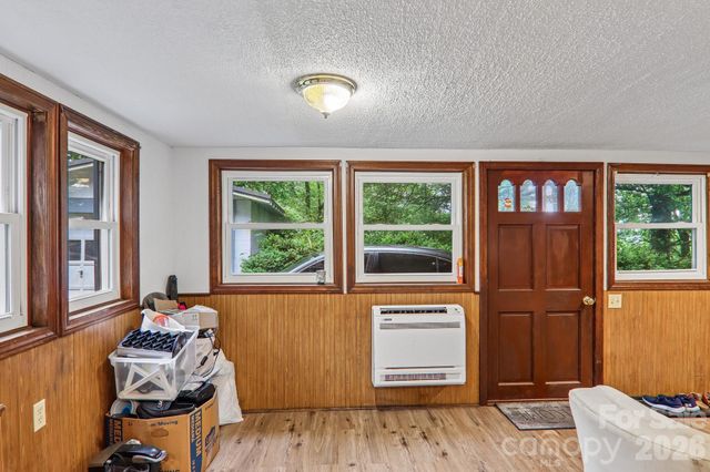 677 Mount Olivet Road, Zirconia, NC 28790