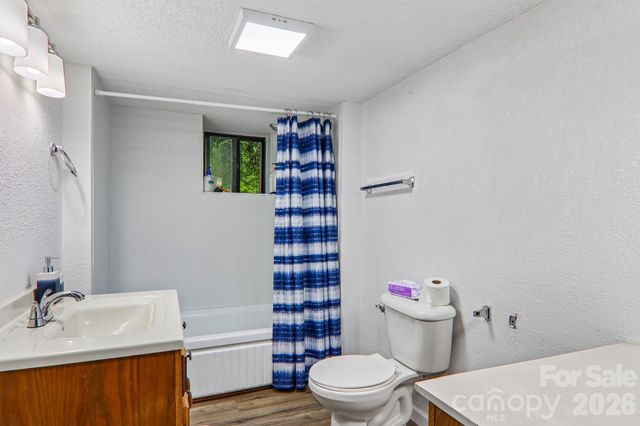 677 Mount Olivet Road, Zirconia, NC 28790