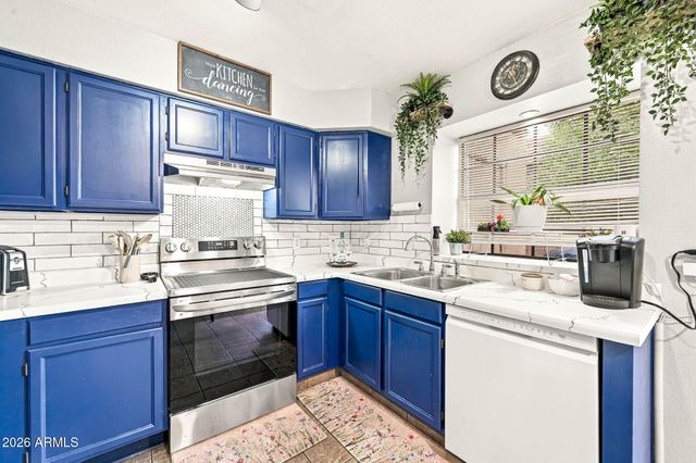 921 W UNIVERSITY Drive 1083, Mesa, AZ 85201