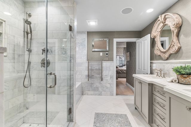 10 Charles View Lane, Medway, MA 02053