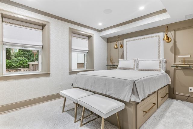 10 Charles View Lane, Medway, MA 02053