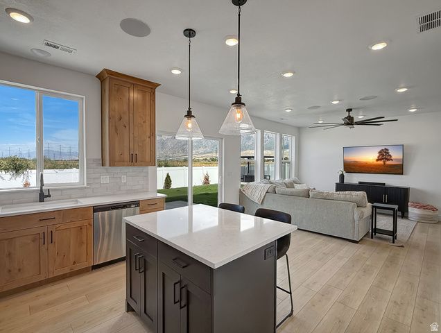 3425 W 3275 N, Plain City, UT 84404