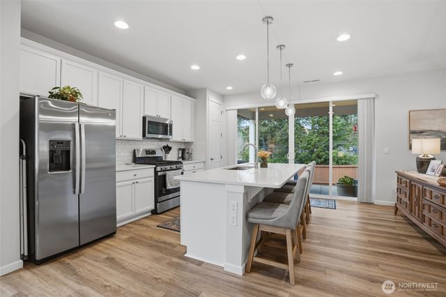 6457 Seaglass Avenue SE, Port Orchard, WA 98367