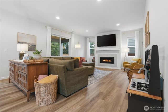 6457 Seaglass Avenue SE, Port Orchard, WA 98367