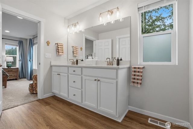 6457 Seaglass Avenue SE, Port Orchard, WA 98367