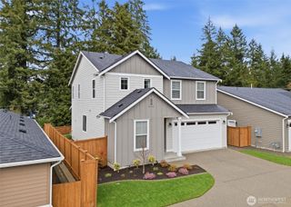6457 Seaglass Avenue SE, Port Orchard, WA 98367