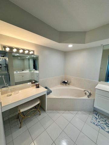 2900 N Hwy A1A 6-B, Fort Pierce, FL 34949