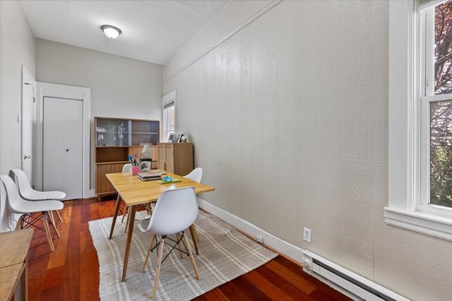 3020 N Francisco Avenue, Chicago, IL 60618