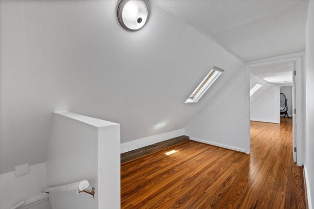 3020 N Francisco Avenue, Chicago, IL 60618