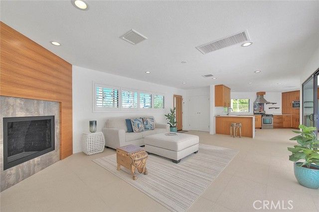 1281 Linda Vista, Palm Springs, CA 92262