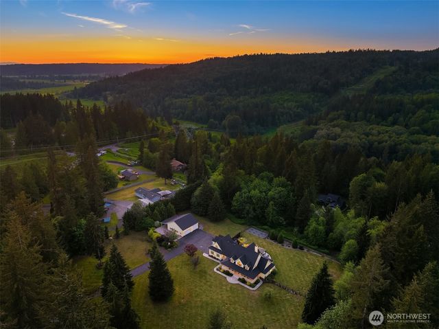 30932 NE Cherry Valley Road, Duvall, WA 98019