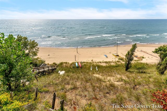 14433 S Highland Road, Grand Haven, MI 49417