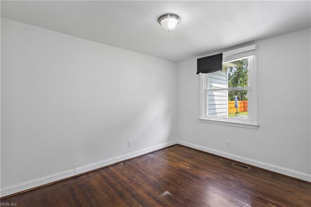 5902 Arden ST, Portsmouth, VA 23703