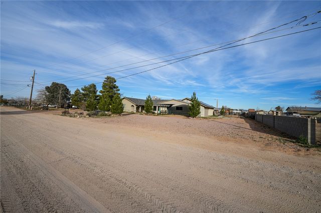 3894 N Evans Street, Kingman, AZ 86409