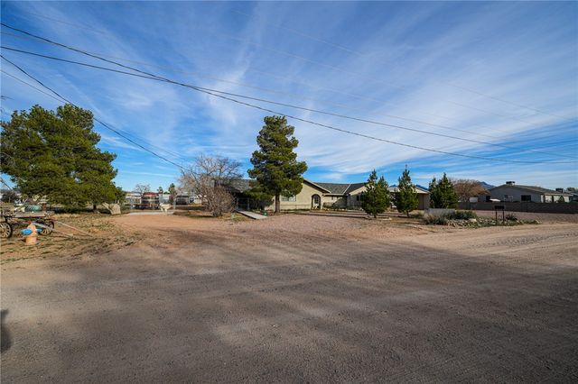 3894 N Evans Street, Kingman, AZ 86409