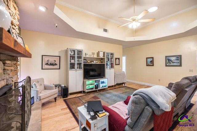 316 Old Farm Road, Perry, GA 31069