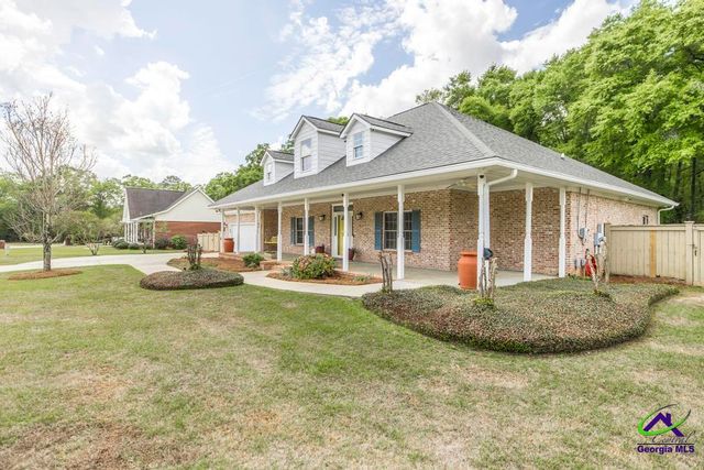 316 Old Farm Road, Perry, GA 31069