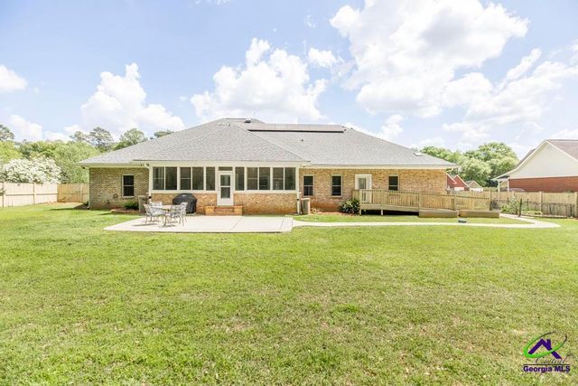 316 Old Farm Road, Perry, GA 31069