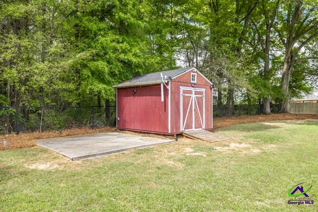 316 Old Farm Road, Perry, GA 31069