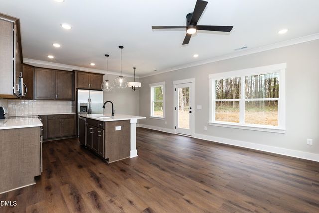 818 N Taylor Street, Wake Forest, NC 27587