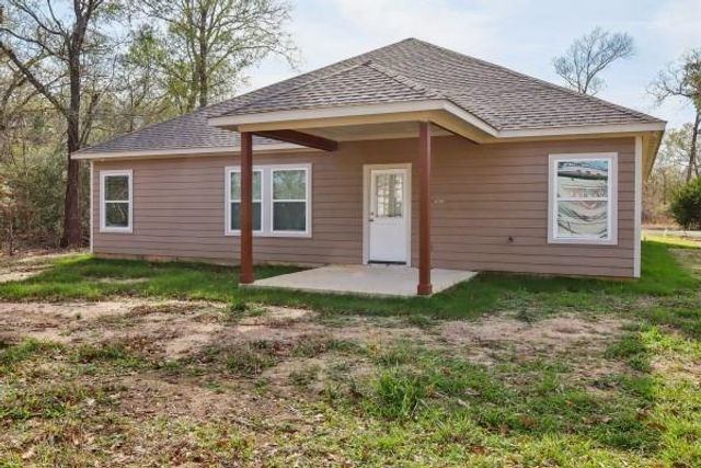 527 Autumn Lane, Livingston, TX 77351